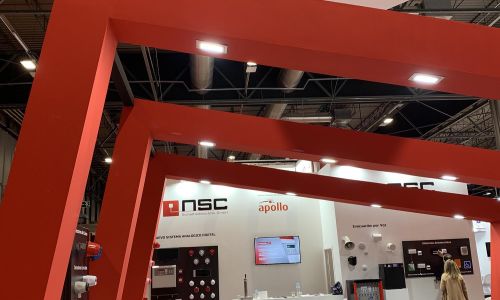 Custom peninsula stand Sicur at IFEMA Madrid